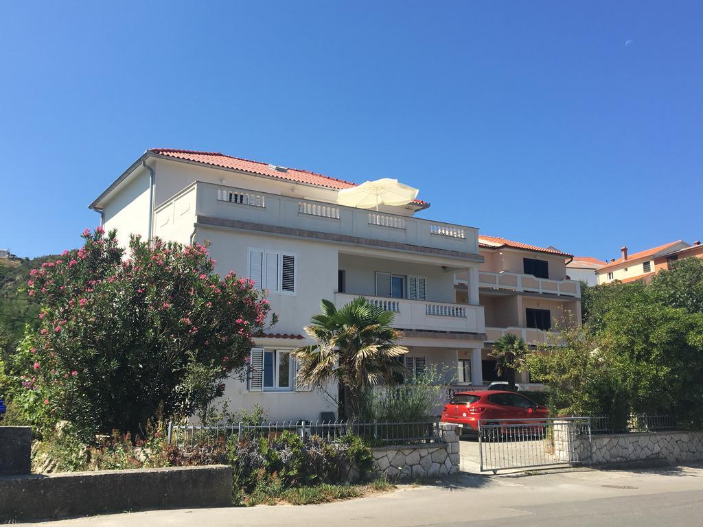 Superior Rooms Sea Side View Rab Town Exterior foto